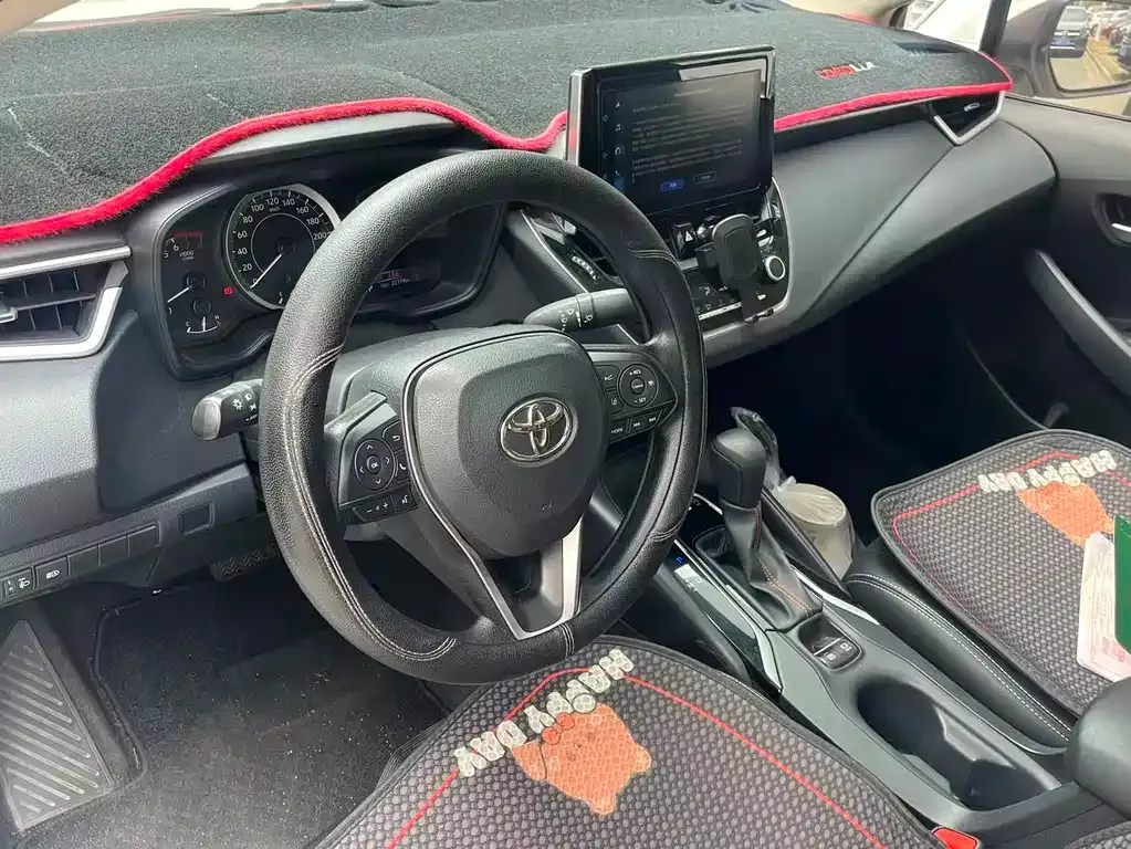 Toyota Corolla 2024 из CN, фото 2