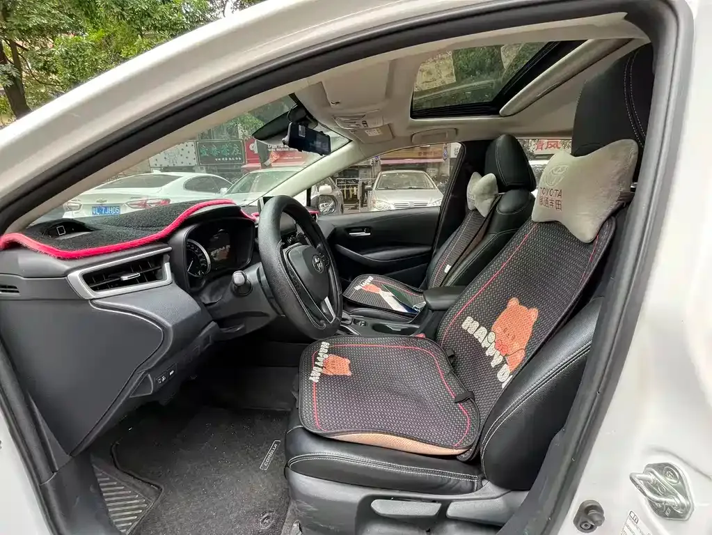 Toyota Corolla 2024 из CN, фото 3