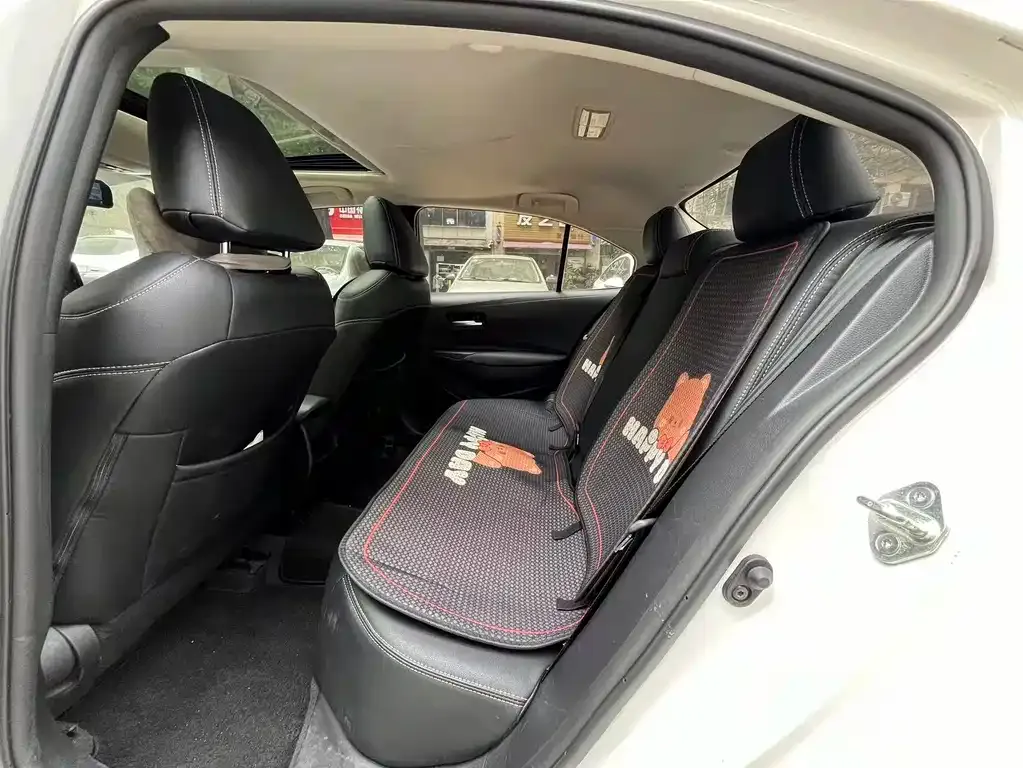 Toyota Corolla 2024 из CN, фото 4