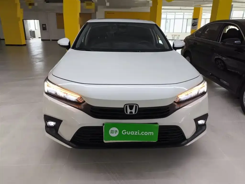 Honda Civic 2023 из CN, фото 3
