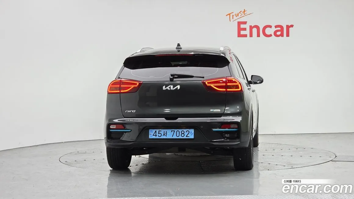 Kia Niro — фото 4