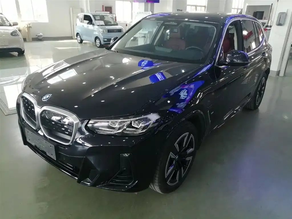 BMW iX3 2024 из CN, фото 1