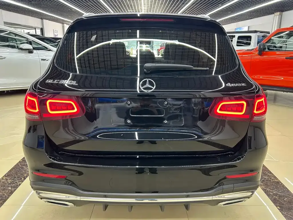 Mercedes-Benz GLC — фото 6