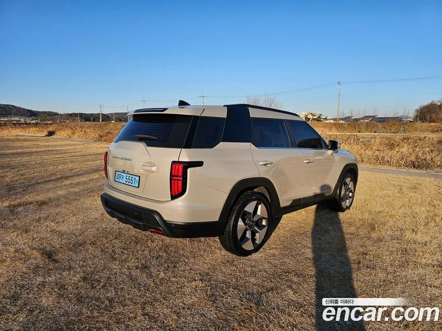 KG Mobility (Ssangyong) Torres 2024 из KR, фото 5