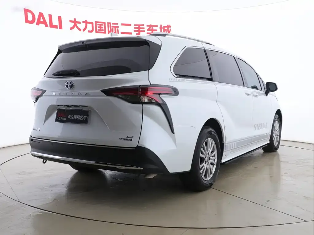 Toyota Sienna 2023 из CN, фото 8