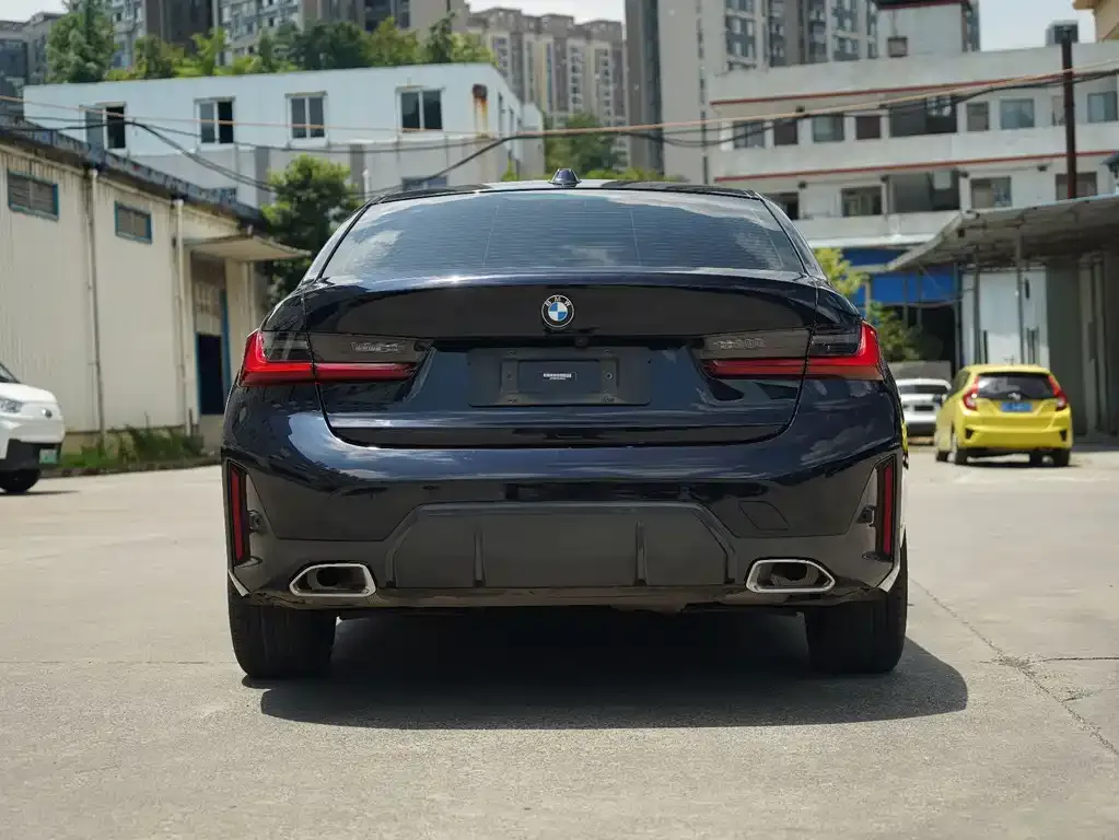 BMW 3 Series 2024 из CN, фото 8