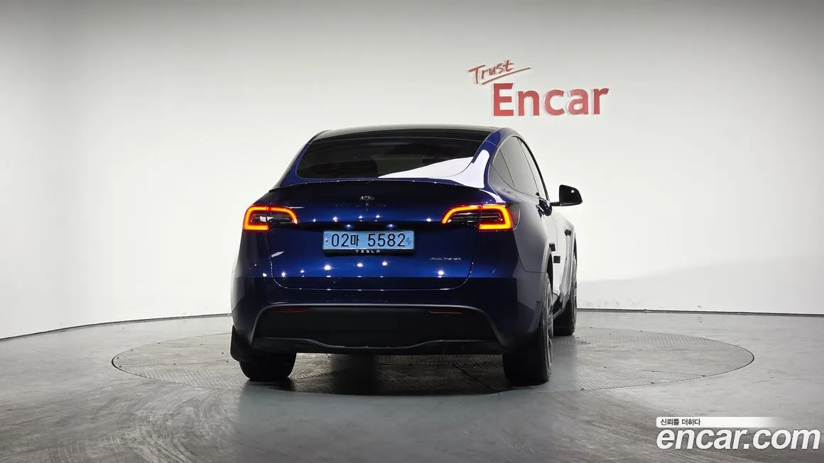 Tesla Model Y — фото 4