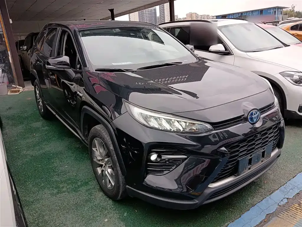Toyota Wildlander 2022 из CN, фото 4