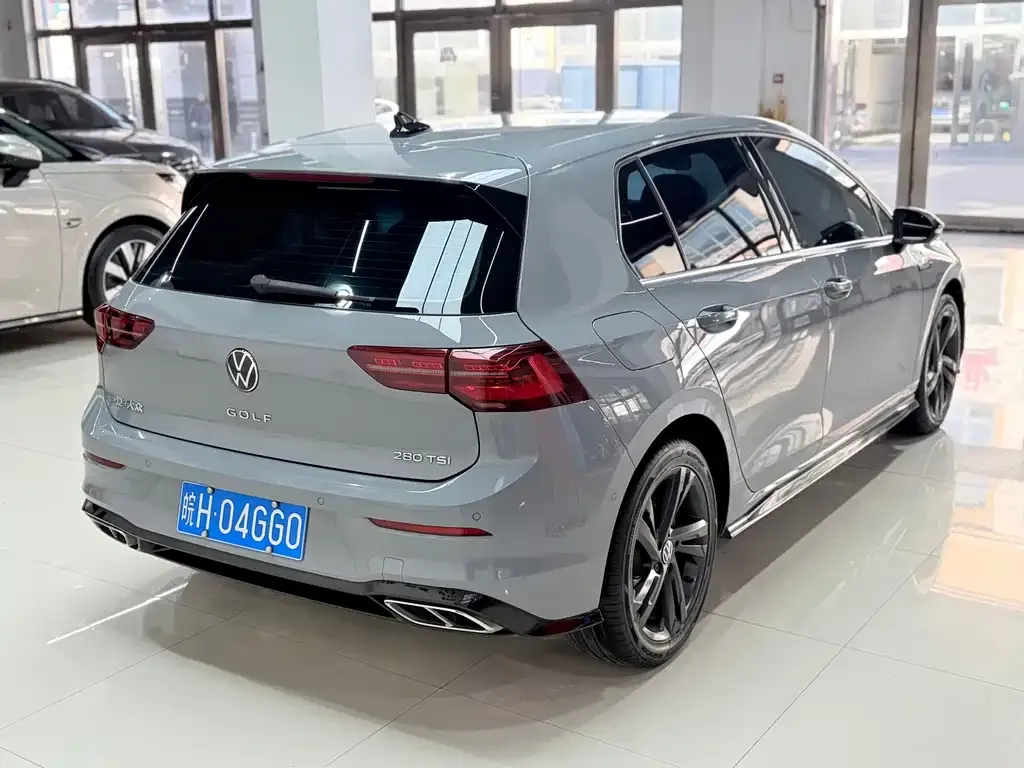 Volkswagen Golf 2022 из CN, фото 5