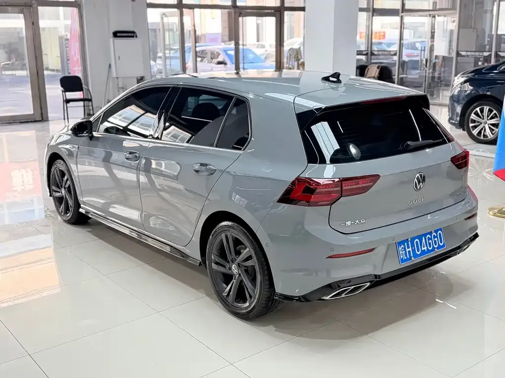 Volkswagen Golf 2022 из CN, фото 8