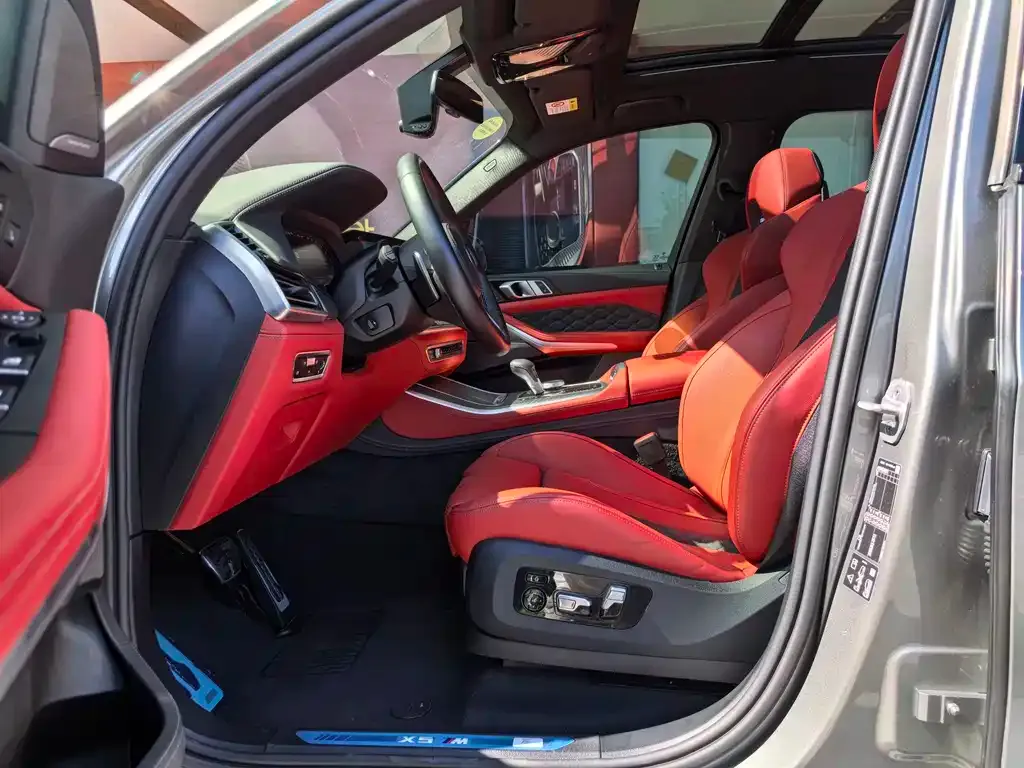 BMW X5 M 2023 из CN, фото 8
