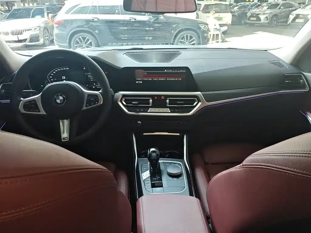 BMW 3 Series 2021 из CN, фото 10