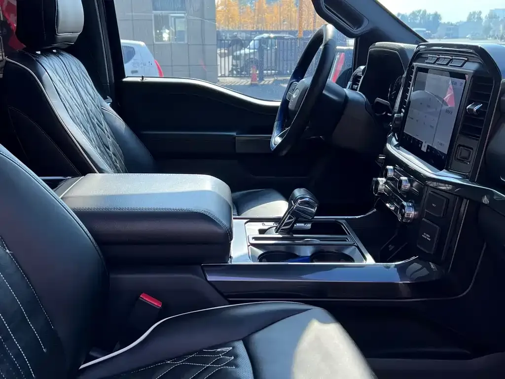 Ford F-150 Raptor 2022 из CN, фото 5