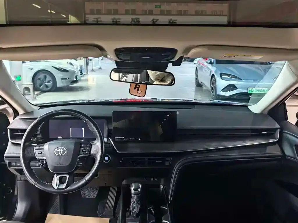Toyota Camry 2024 из CN, фото 4