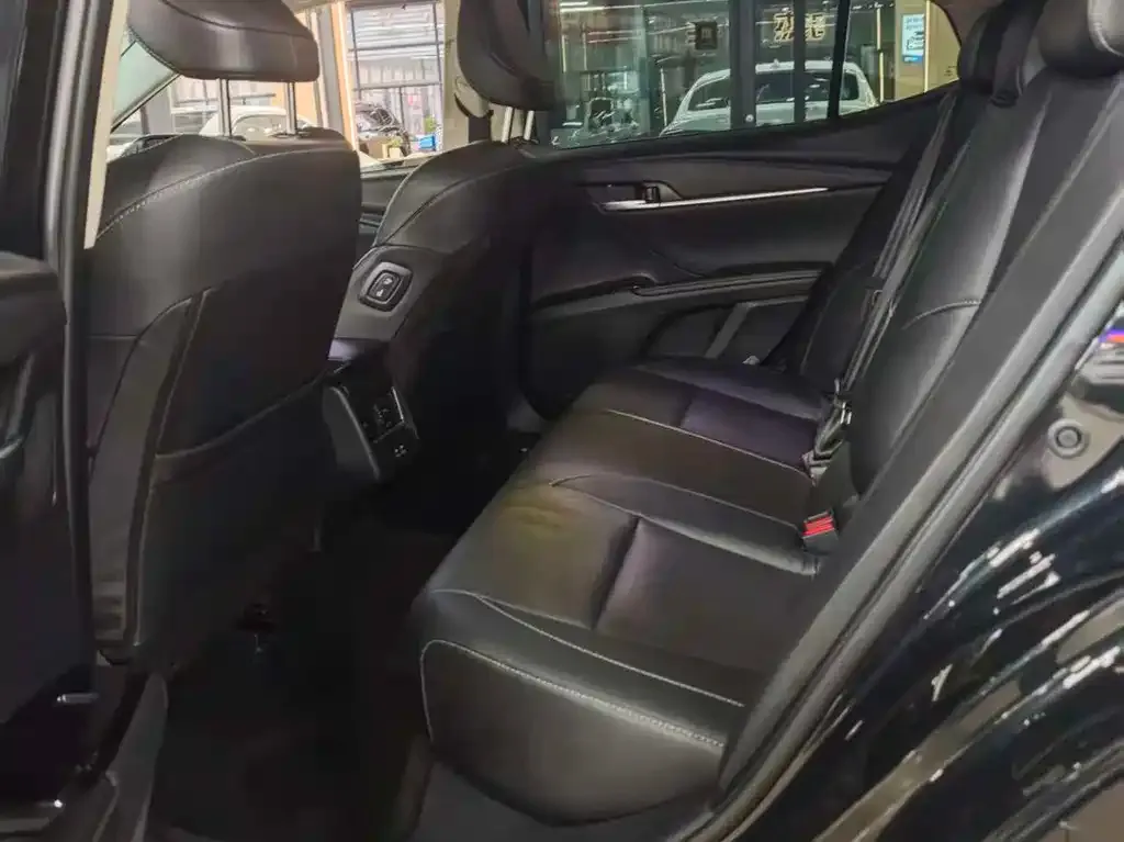 Toyota Camry 2024 из CN, фото 6