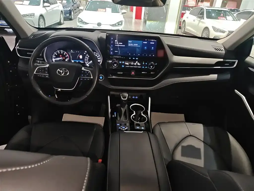 Toyota Highlander 2023 из CN, фото 10