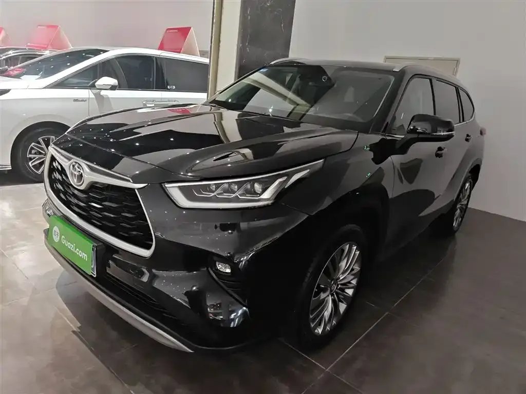 Toyota Highlander 2023 из CN, фото 2