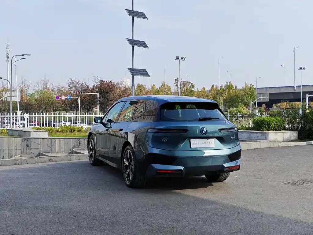 BMW iX 2024 из CN, фото 7