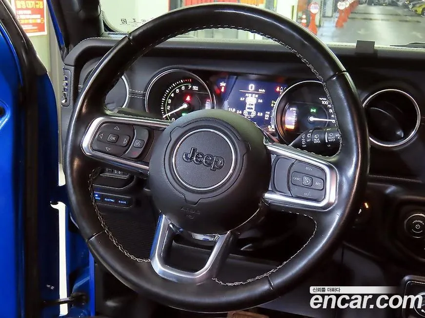 Jeep Wrangler 2022 из KR, фото 8