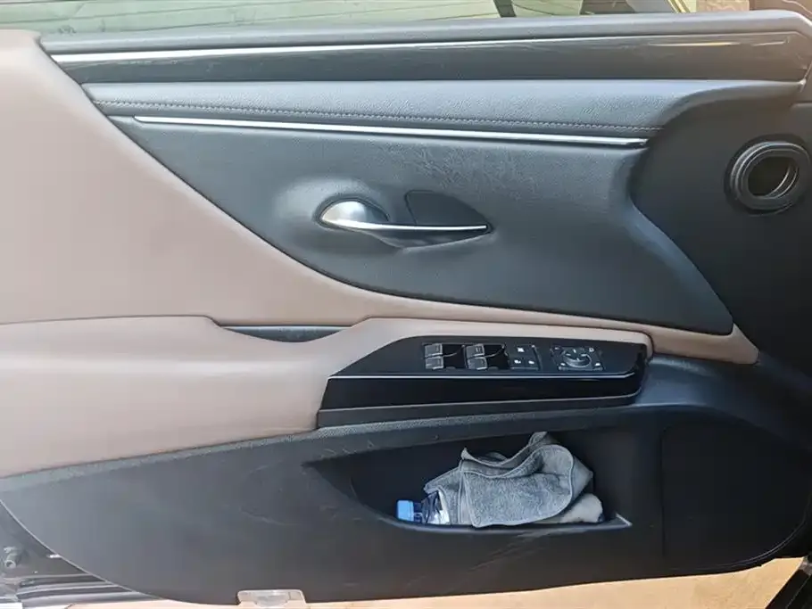 Lexus ES 2024 из CN, фото 7