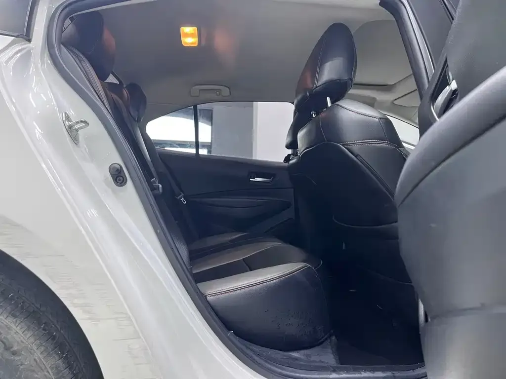 Toyota Corolla 2022 из CN, фото 7