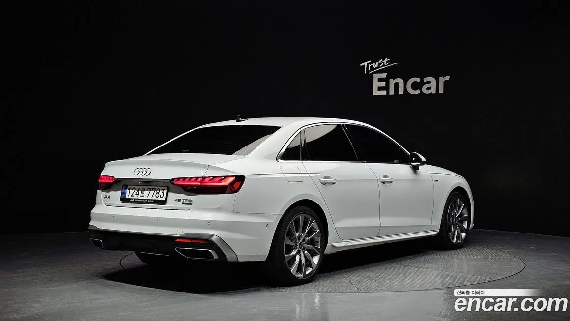 Audi A4 2023 из KR, фото 2