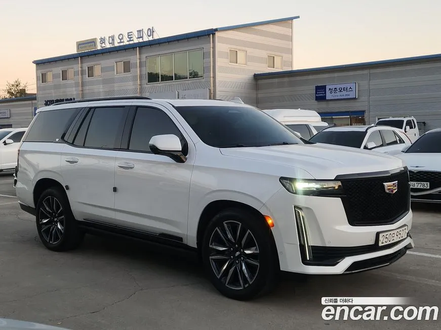 Cadillac Escalade 2022 из KR, фото 2