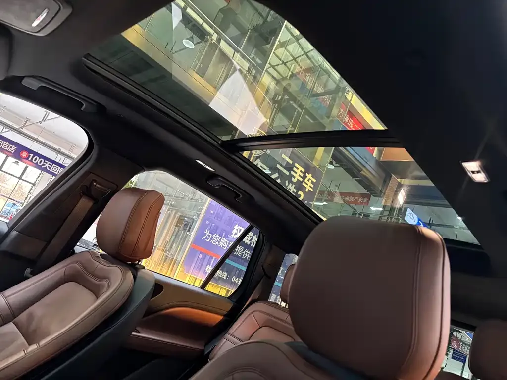 Lincoln Aviator 2021 из CN, фото 9