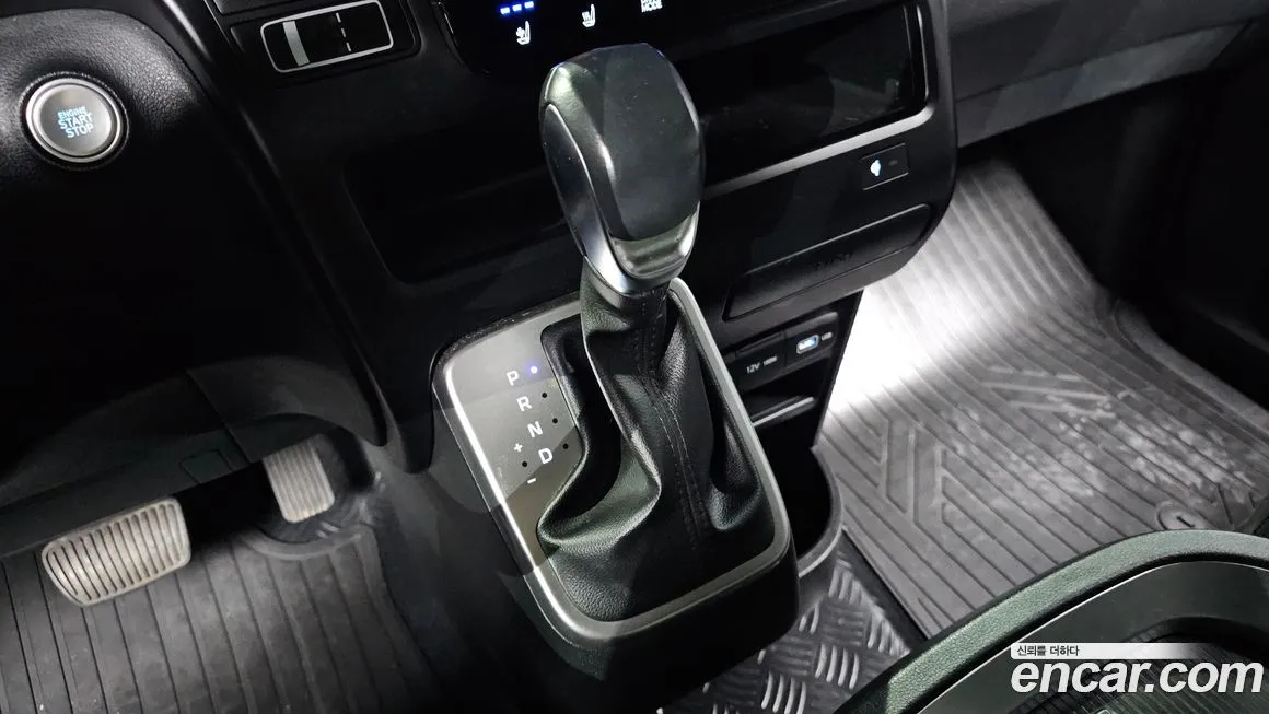 Hyundai Staria — фото 9