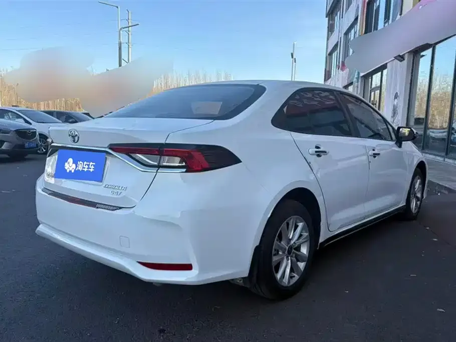 Toyota Corolla 2025 из CN, фото 3