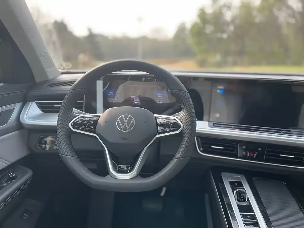Volkswagen Tavendor 2025 из CN, фото 6