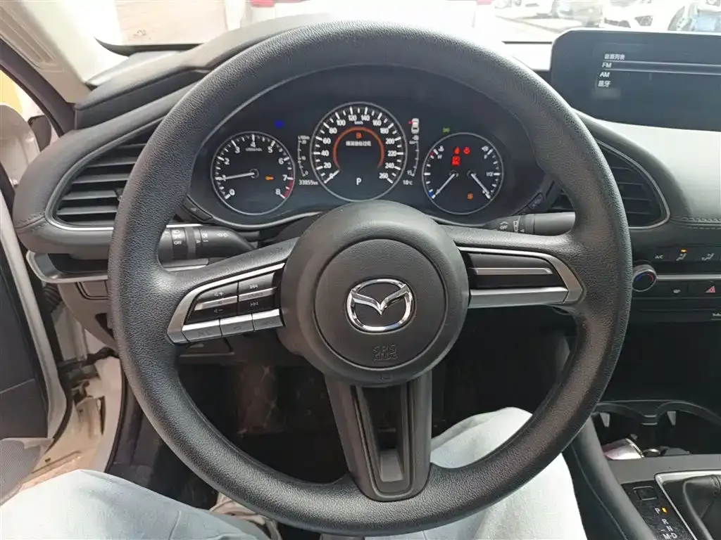 Mazda 3 Axela 2022 из CN, фото 3
