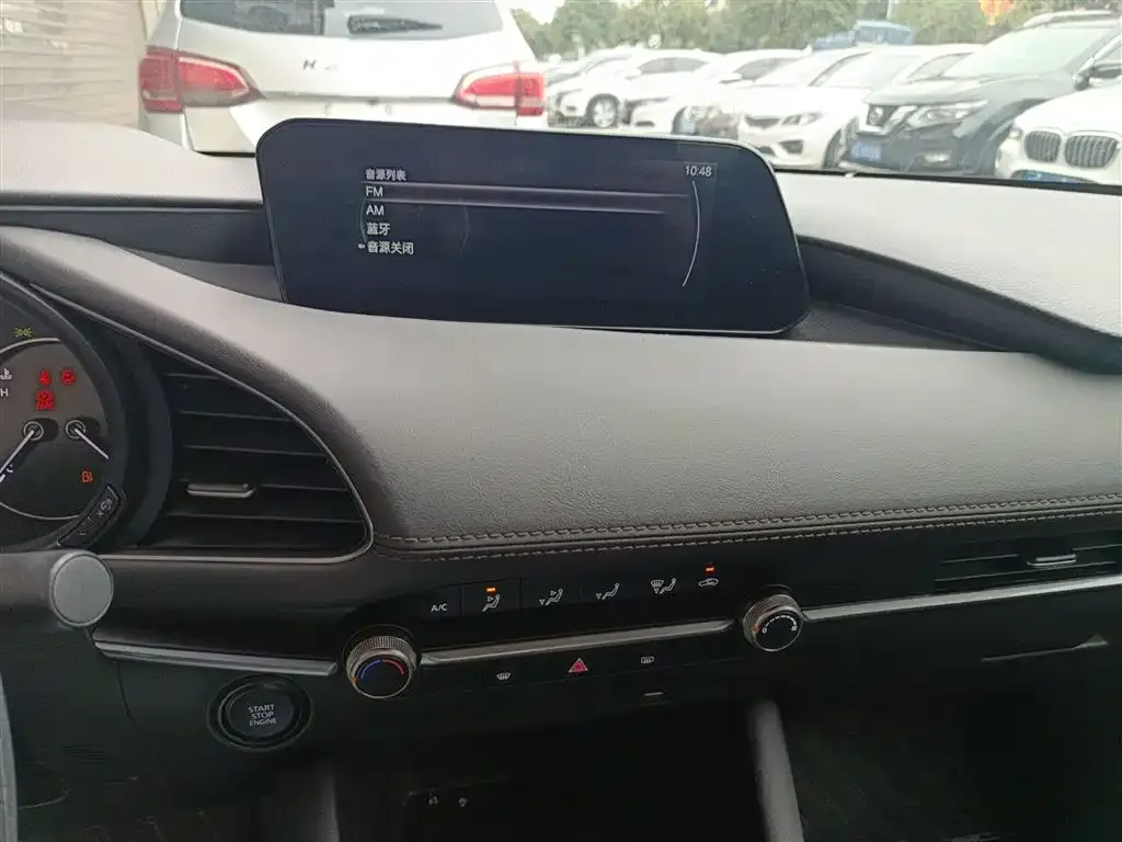 Mazda 3 Axela 2022 из CN, фото 5