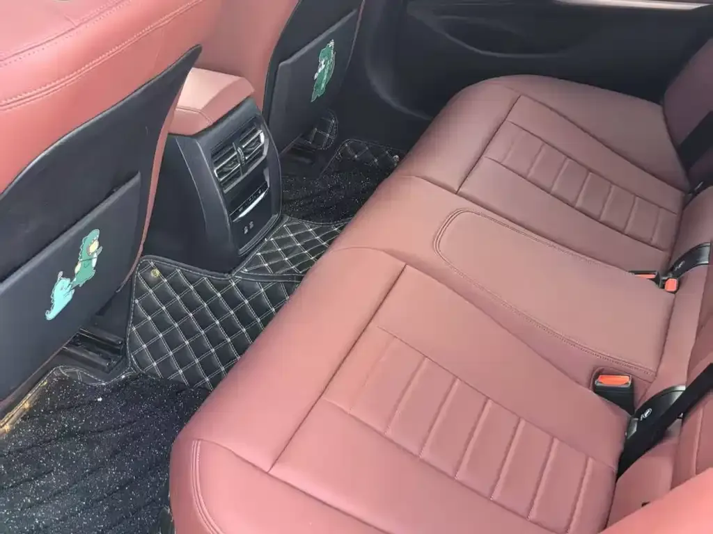 BMW 3 Series 2021 из CN, фото 9