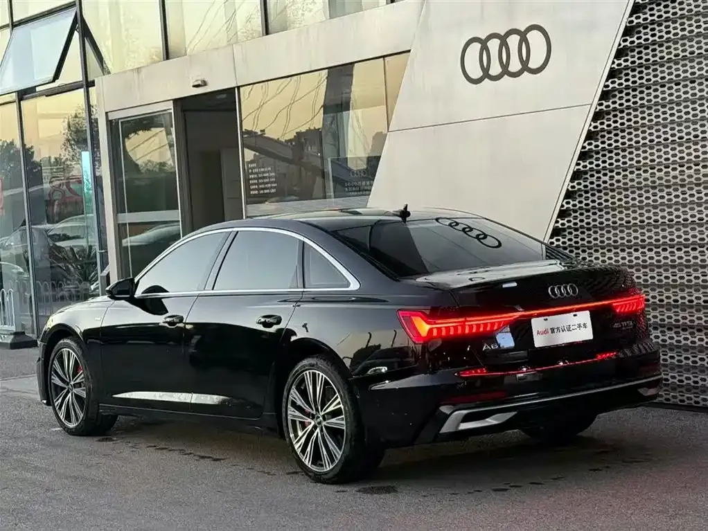 Audi A6L 2024 из CN, фото 4