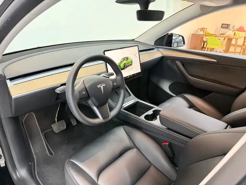 Tesla Model Y 2022 из CN, фото 3