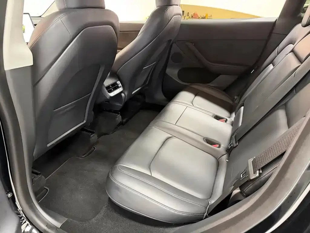 Tesla Model Y 2022 из CN, фото 4