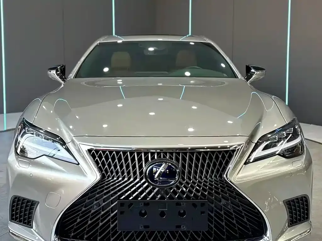 Lexus LS 2021 из CN, фото 1