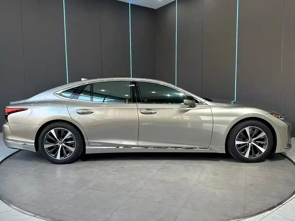 Lexus LS 2021 из CN, фото 4