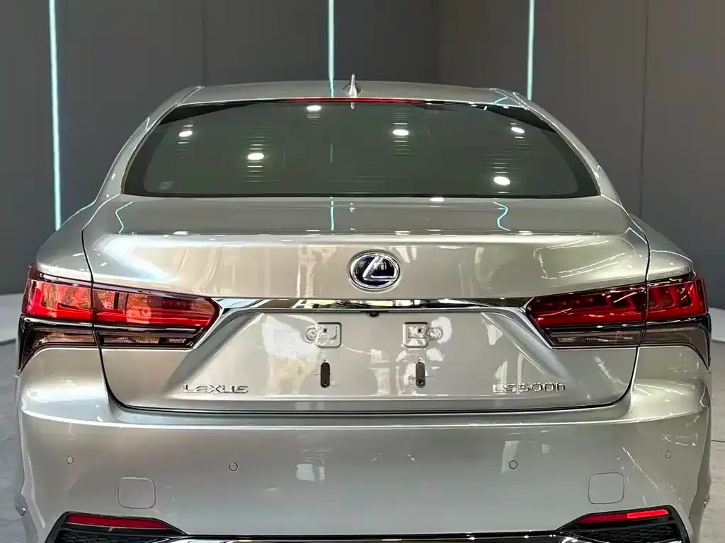 Lexus LS 2021 из CN, фото 6