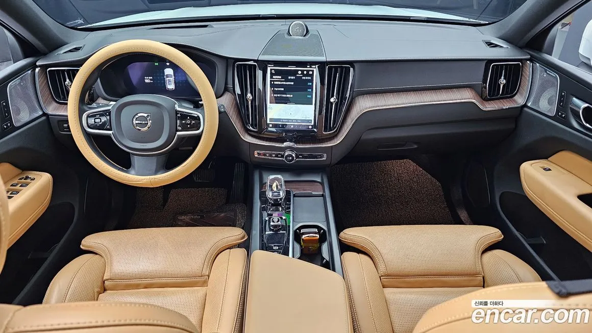 Volvo XC60 2022 из KR, фото 7