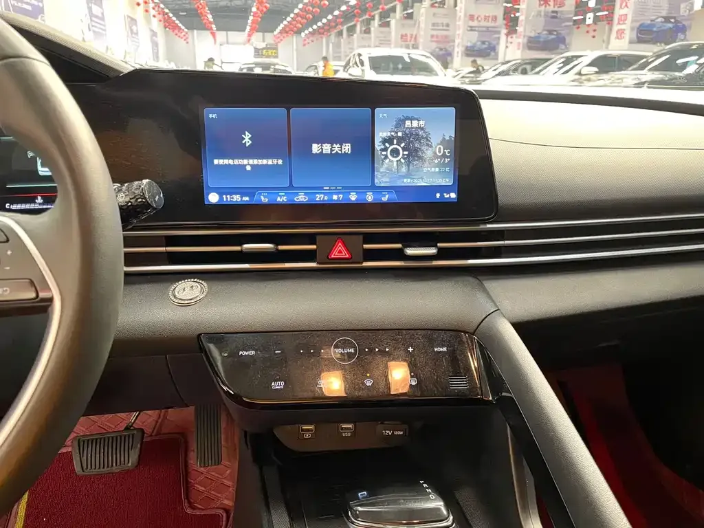 Hyundai Elantra 2022 из CN, фото 10