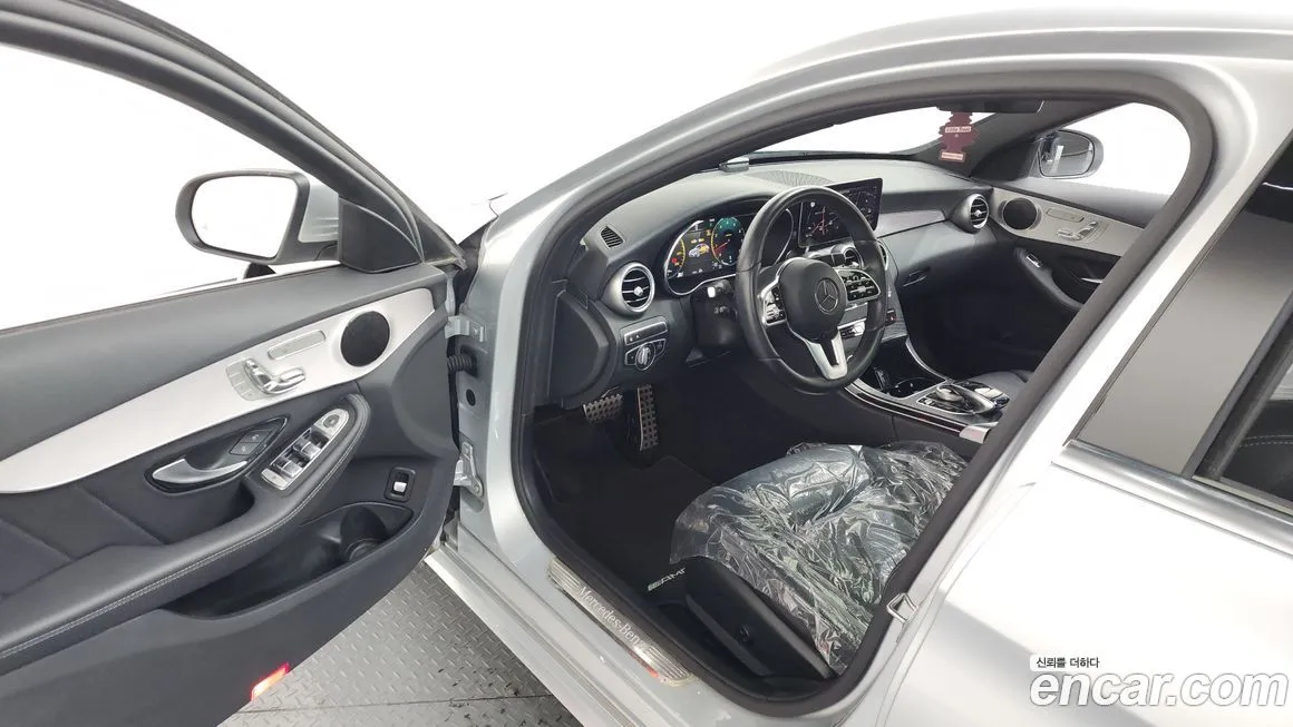Mercedes-Benz C-Class 2021 из KR, фото 10