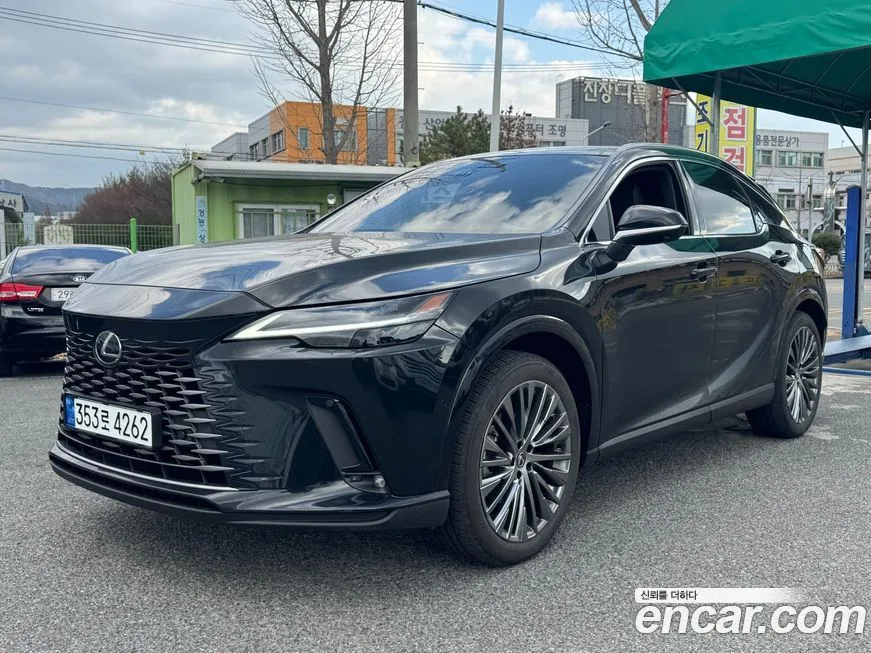Lexus RX — фото 1