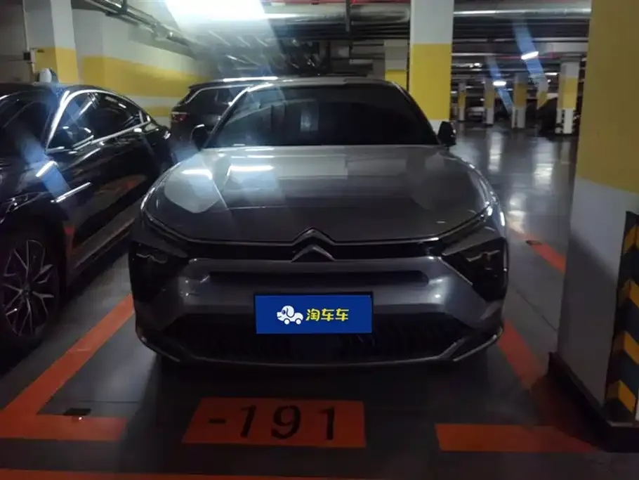 Citroen C5 X 2024 из CN, фото 2