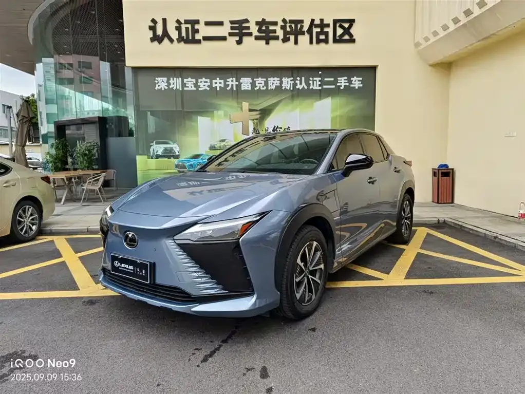 Lexus RZ 2023 из CN, фото 1