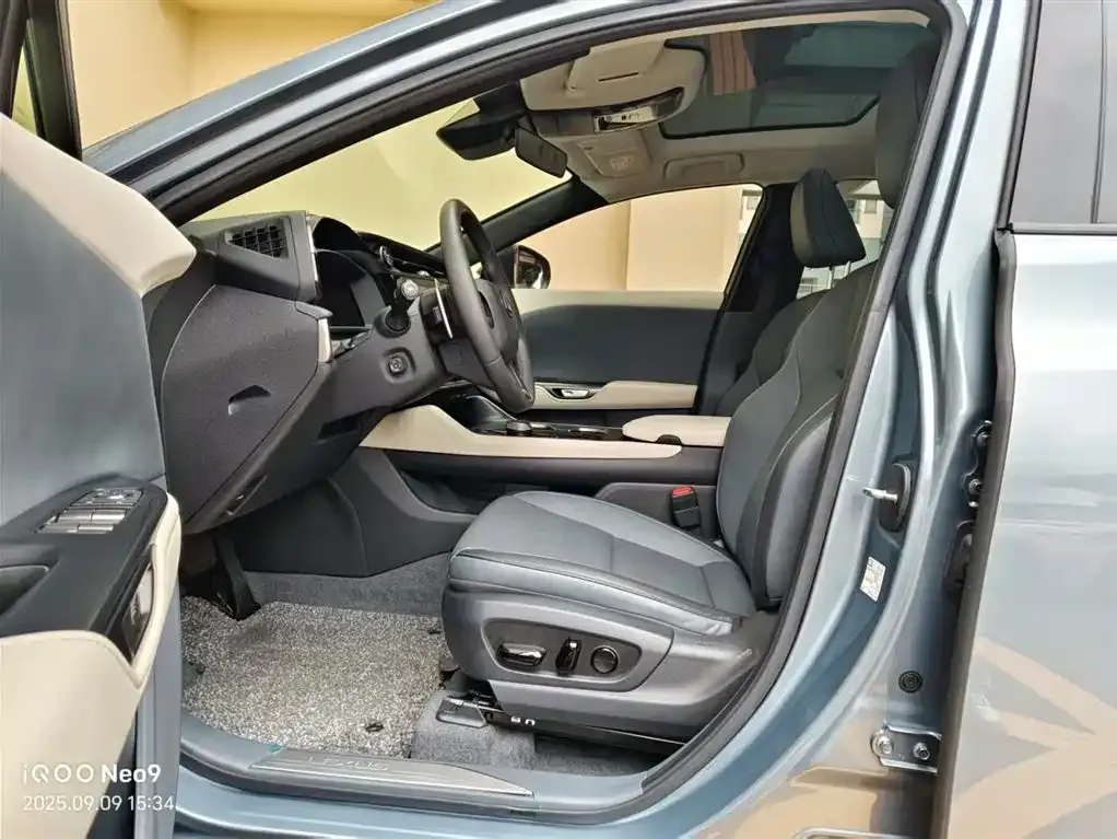Lexus RZ 2023 из CN, фото 9