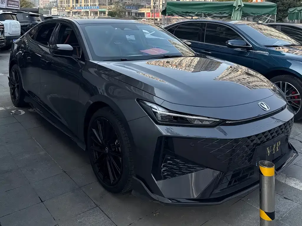 Changan UNI-V 2024 из CN, фото 3