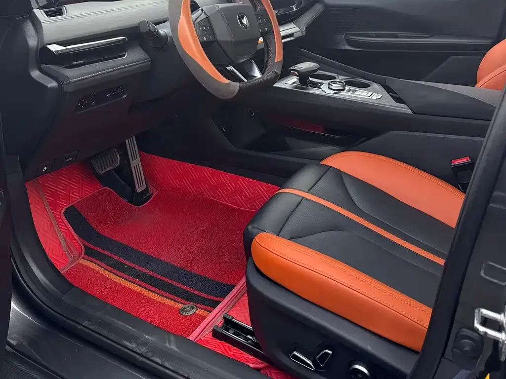 Changan UNI-V 2024 из CN, фото 4