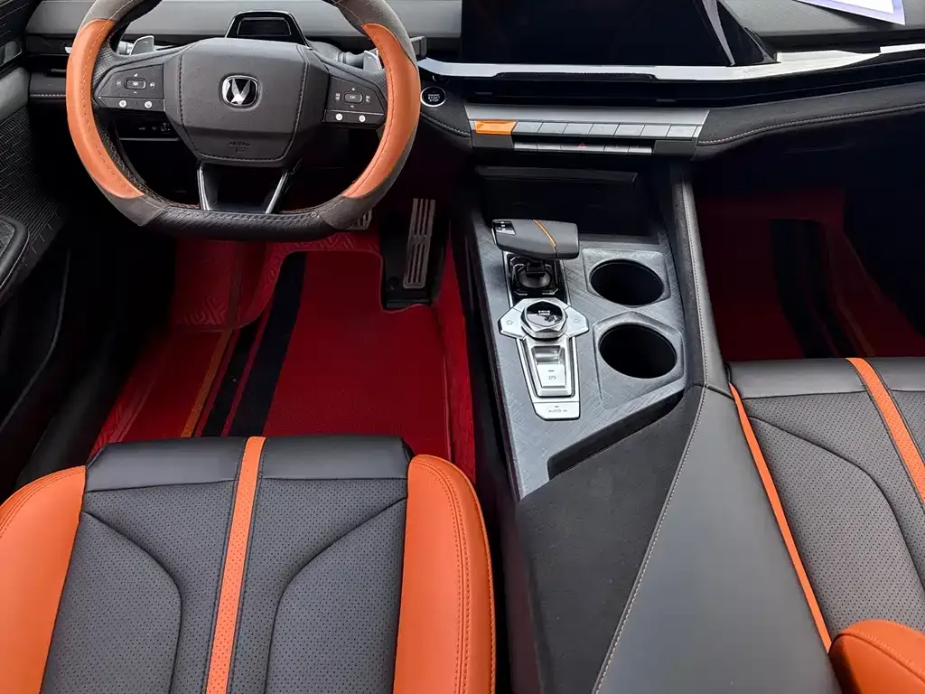 Changan UNI-V 2024 из CN, фото 6
